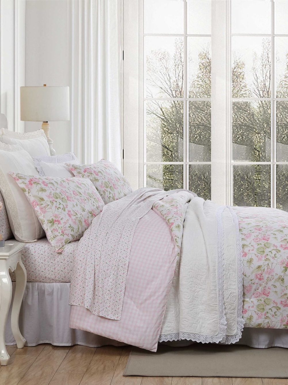 100% cotton Dorm Twin Comforter + Standard size pillow cover